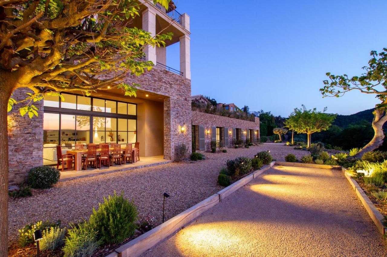 Le Mas Saint Michel Grimaud Bed and Breakfast Exteriör bild